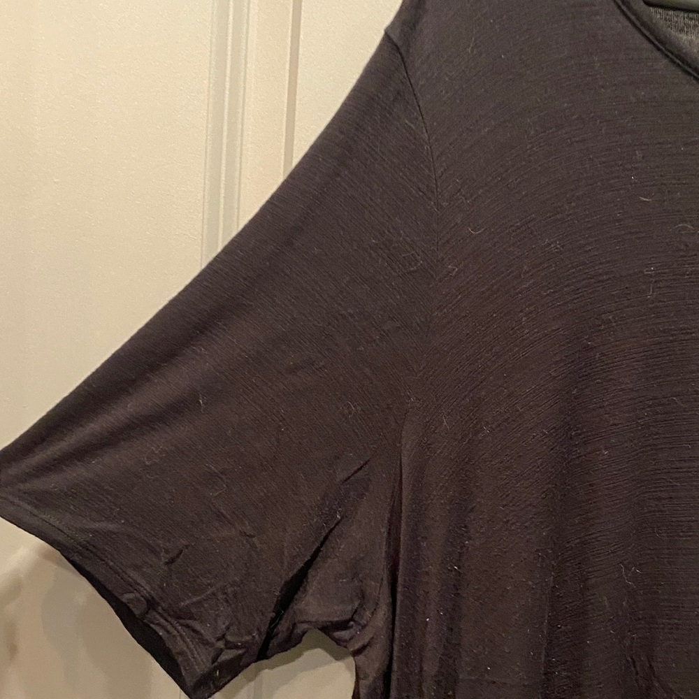 Kim & Cami Black Side Button Top 2X Oversized Dolman Tunic - Picture 3 of 6